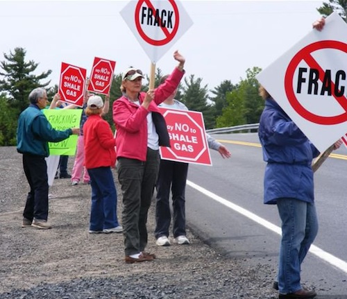People rally against shale gas outside SWN Resources' Open House in Boiestown on June 15, 2011. Photo: Wendy Clowater. boiestownrally