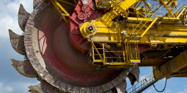 The Ugly Canadian digs in