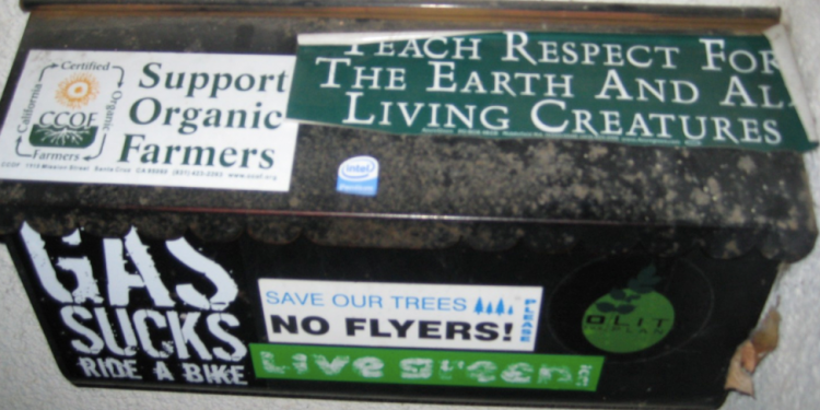 Save our trees: no flyers please!
