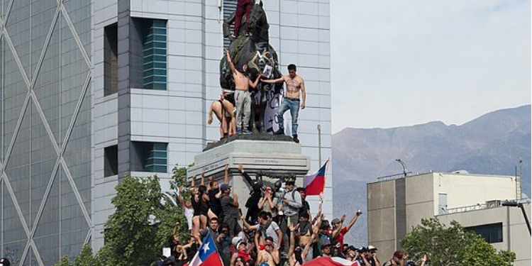 Canada must condemn state violence in Chile