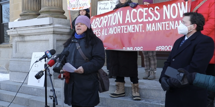 Il faut que ça change : le Nouveau-Brunswick ne doit plus ignorer ses responsabilités d’accès aux soins d’avortement